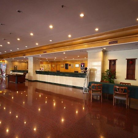 Hampton By Hilton Dalian Zhongshan Esterno foto