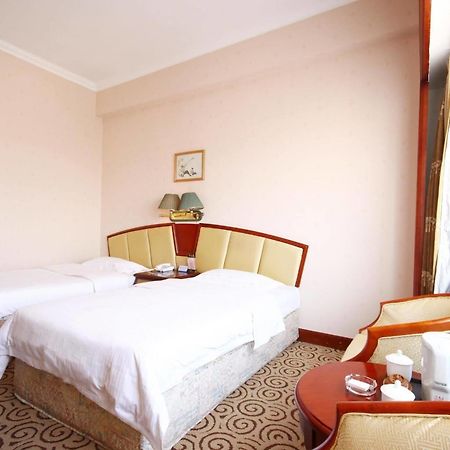 Hampton By Hilton Dalian Zhongshan Esterno foto