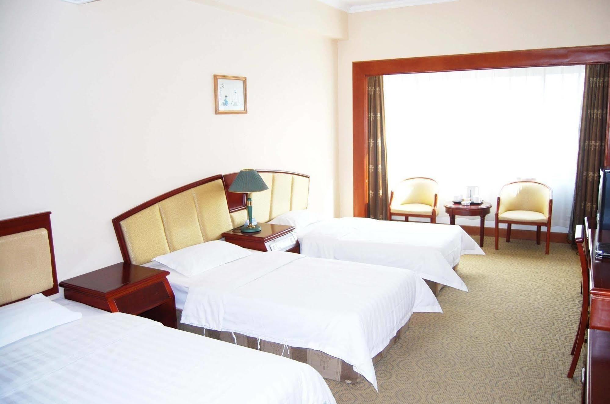 Hampton By Hilton Dalian Zhongshan Esterno foto